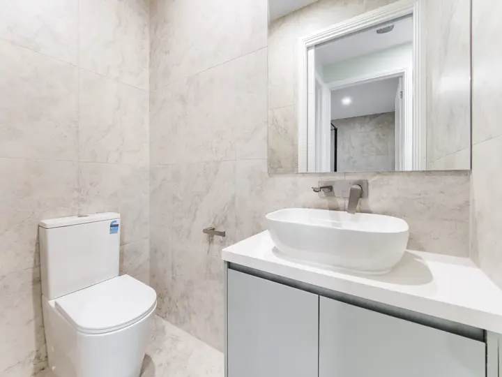 Vessel basin on a floating vanity, in the Aspen 25, built by Oakview at Oak Grove, Clyde North